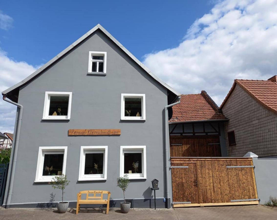 Pension - Kleinschmidt Urbach  Экстерьер фото